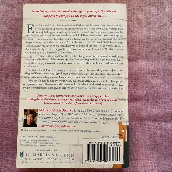 Book Bundle 📖 - Picture 8 of 8